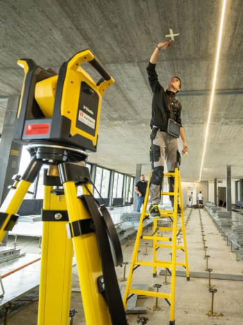 Elektroinstallation einer Deckenleuchte